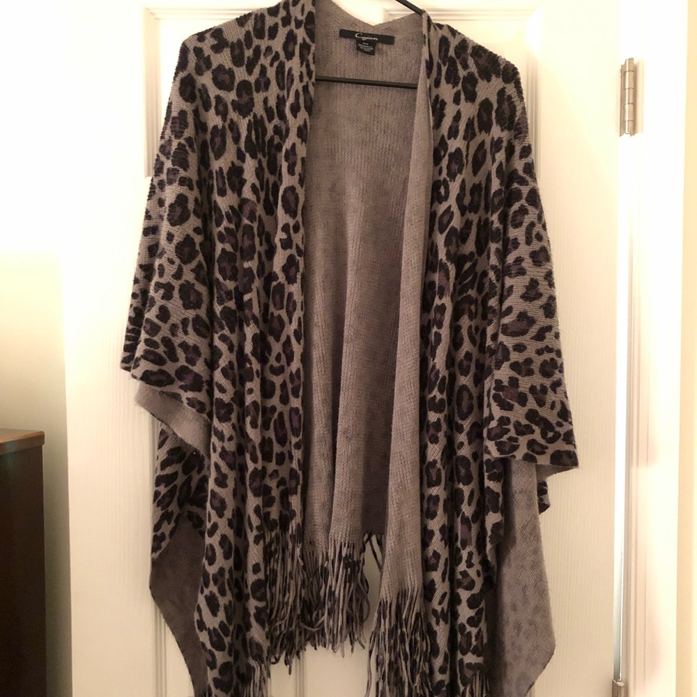 Leopard sweater poncho